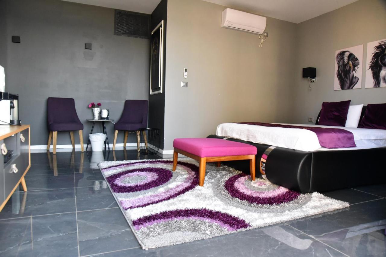 Penthouse Apartment On The Beach Bat Yam Exterior photo
